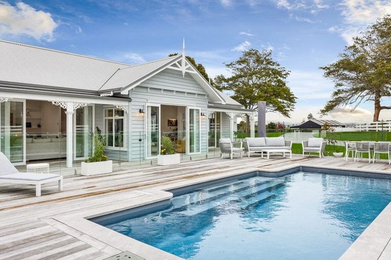 Photo of property in 21 Diamond Lane, Riverhead, 0793