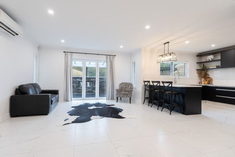 Photo of property in 100 Melksham Drive, Churton Park, Wellington, 6037