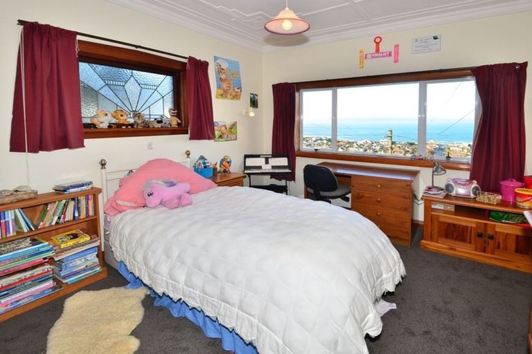Photo of property in 26 Seaview Terrace, Kew, Dunedin, 9012