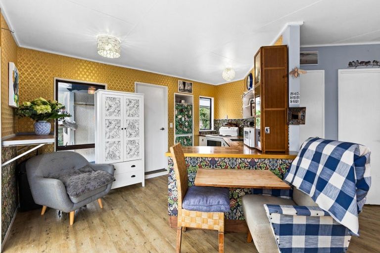 Photo of property in 1/114 Park Road South, Akina, Hastings, 4122