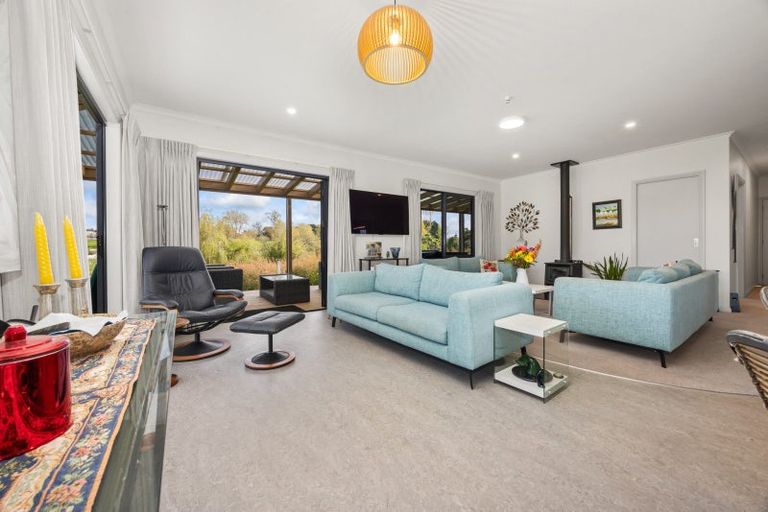Photo of property in 85 Papaitonga Lake Road, Ohau, 5570