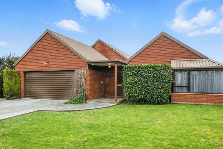 Photo of property in 35 Lancewood Drive, Halswell, Christchurch, 8025