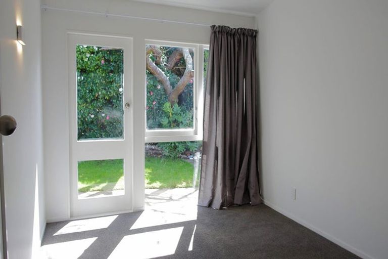 Photo of property in 23 Parkes Avenue, Saint Johns Hill, Whanganui, 4501