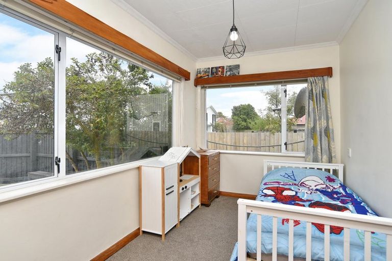 Photo of property in 9 Hammond Place, Spreydon, Christchurch, 8024