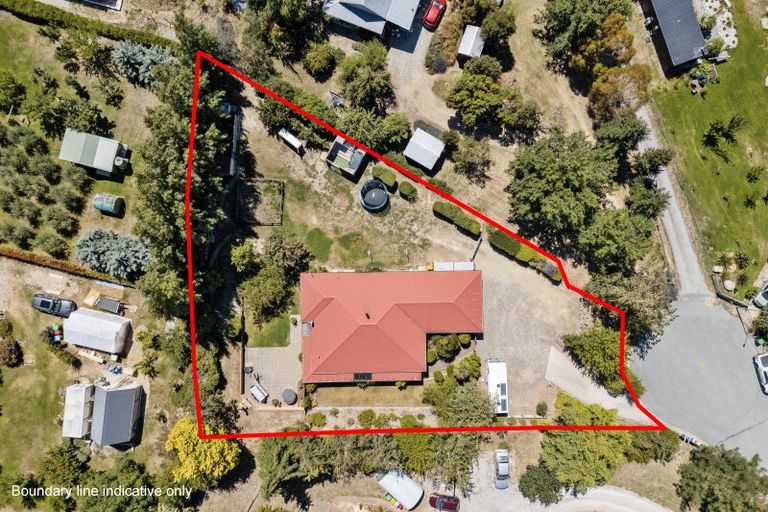 Photo of property in 13 Lawrence Street, Bannockburn, Cromwell, 9384