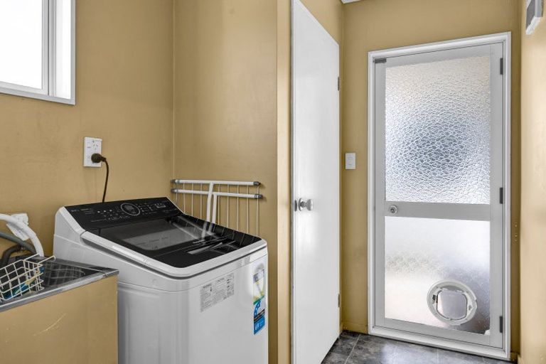 Photo of property in 57 Murray Avenue, Hawera, 4610