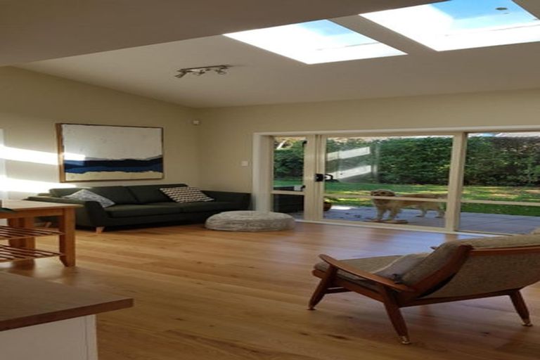 Photo of property in 37a Merrin Street, Avonhead, Christchurch, 8042