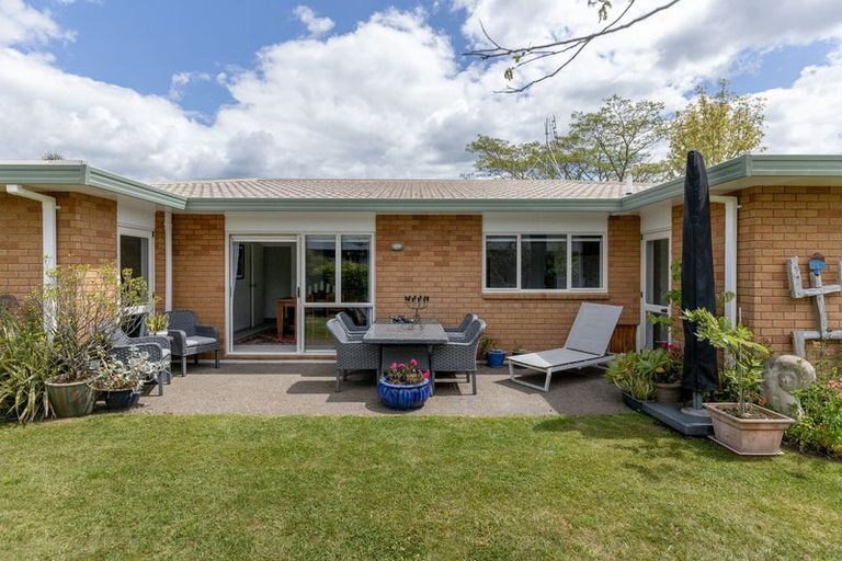 Photo of property in 5 Links View Drive, Omokoroa, 3114