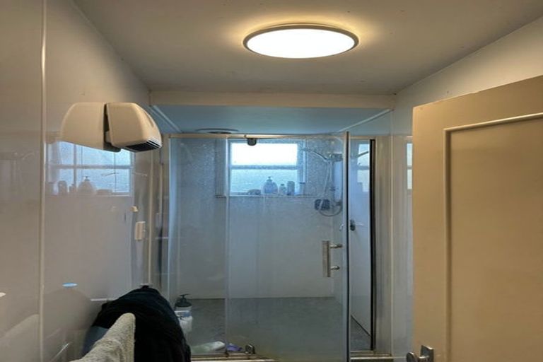 Photo of property in 3 Camelot Street, Ilam, Christchurch, 8041