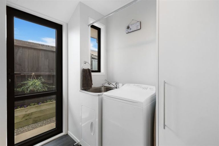 Photo of property in 2/89 Ascot Avenue, North New Brighton, Christchurch, 8083