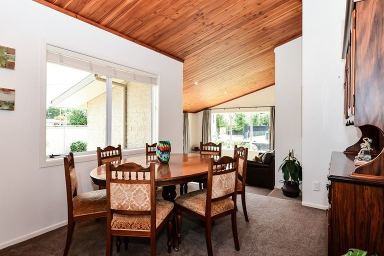 Photo of property in 70 Fitzroy Avenue, Fitzroy, Hamilton, 3206