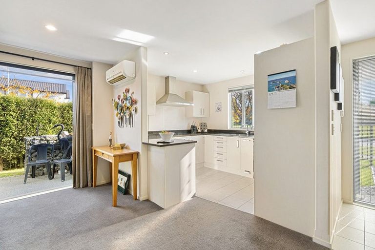 Photo of property in 2 Albion Lane, Hillmorton, Christchurch, 8024