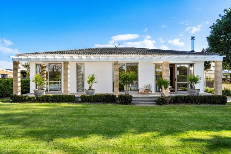 Photo of property in 3 Saint Andrews Road, Havelock North, 4130