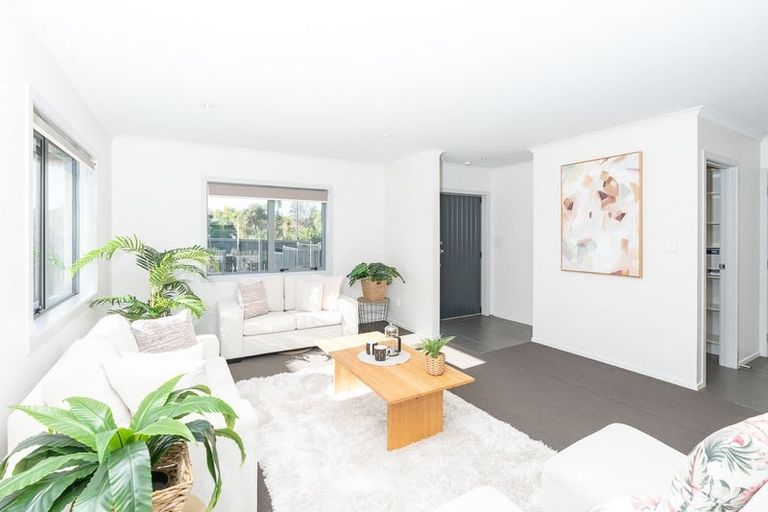 Photo of property in 87 Barrington Drive, Huntington, Hamilton, 3210