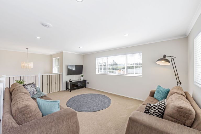 Photo of property in 4 Stella Maris Lane, Silverdale, 0932