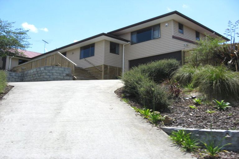 Photo of property in 8b Garden Terrace, Pukekohe, 2120