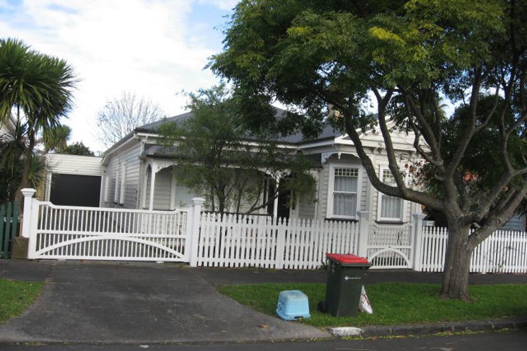 Photo of property in 22 King Edward Street, Mount Eden, Auckland, 1024