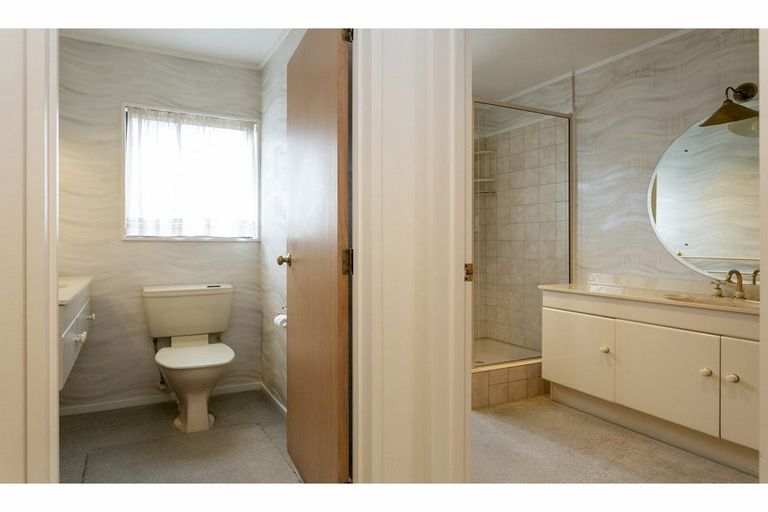 Photo of property in 20 Kurupae Road, Hilltop, Taupo, 3330