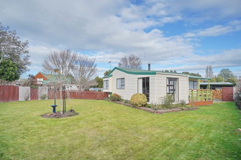 Photo of property in 44c Woodend Road, Woodend, 7610