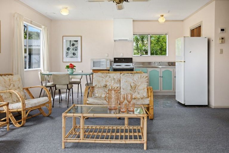 Photo of property in 10 Taupo Bay Road, Taupo Bay, Mangonui, 0494