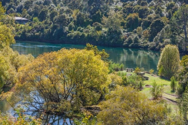 Photo of property in 3 Riverbank Road, Taupo, 3330