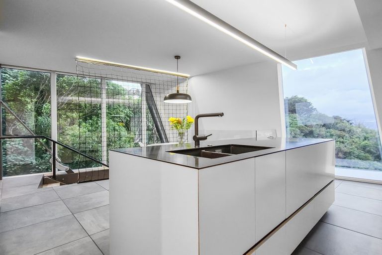 Photo of property in 64a Orangi Kaupapa Road, Northland, Wellington, 6012