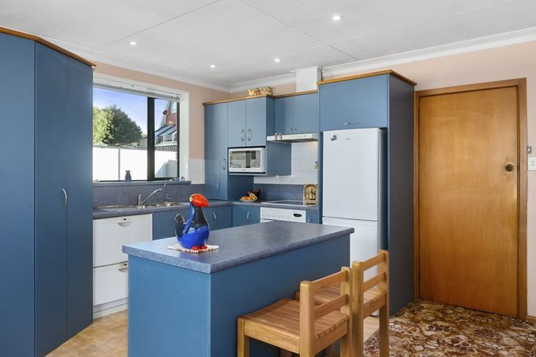 Photo of property in 13 Oxford Street, Holmes Hill, Oamaru, 9401