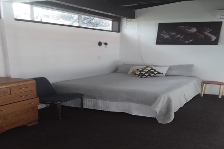 Photo of property in 15 Rostrevor Place, Tihiotonga, Rotorua, 3015