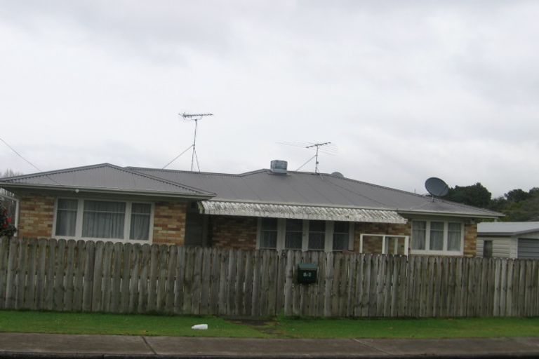 Photo of property in 1/9 Alexander Street, Papakura, 2110