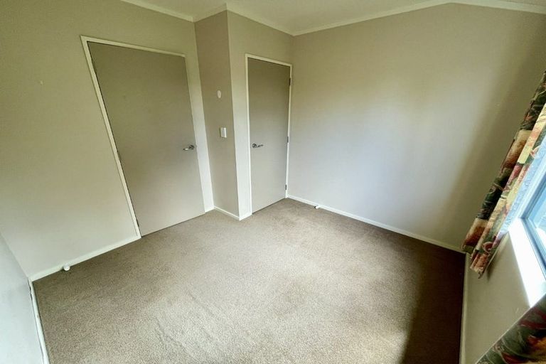 Photo of property in 151 Queens Drive, Lyall Bay, Wellington, 6022