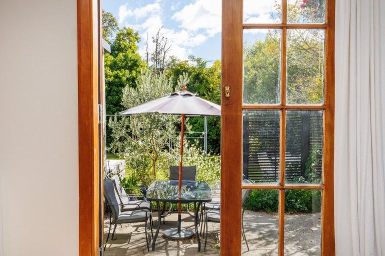 Photo of property in 580 Ferguson Street, Terrace End, Palmerston North, 4410