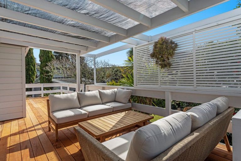 Photo of property in 129 Harbour Road, Ohope, 3121