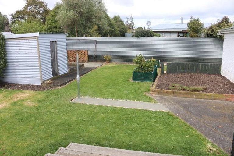 Photo of property in 126 Limbrick Street, Terrace End, Palmerston North, 4410