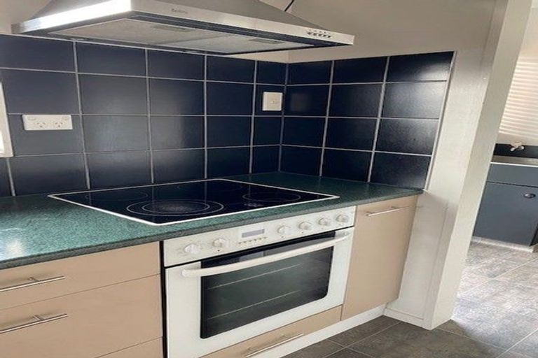 Photo of property in 60c Rata Road, Raumati Beach, Paraparaumu, 5032