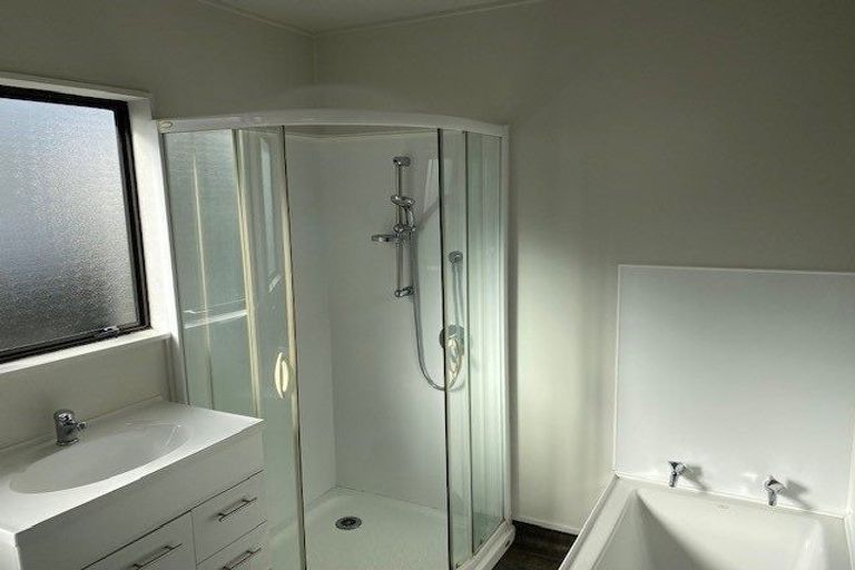 Photo of property in 60c Rata Road, Raumati Beach, Paraparaumu, 5032