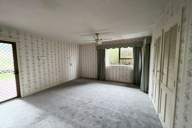 Photo of property in 7 Marama Street, Castor Bay, Auckland, 0620