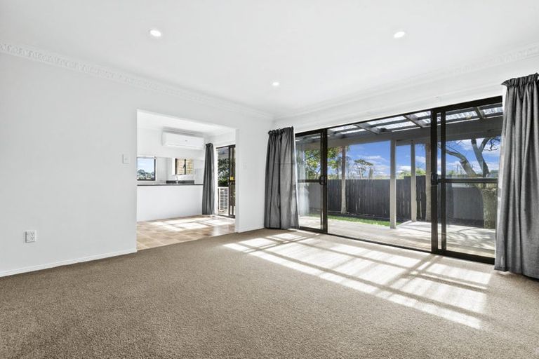 Photo of property in 2/39 Stanley Avenue, Milford, Auckland, 0620