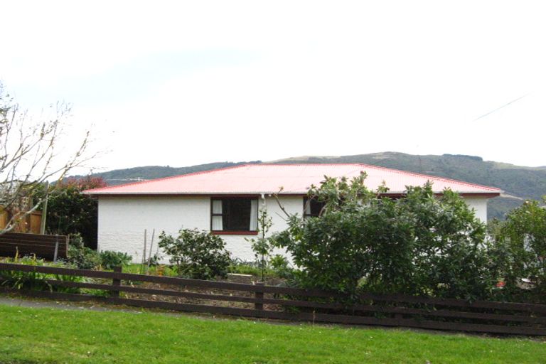 Photo of property in 4 Jane Street, Macandrew Bay, Dunedin, 9014