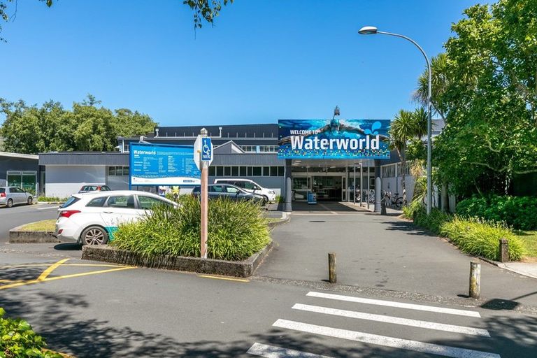 Photo of property in 35 Hinton Avenue, Forest Lake, Hamilton, 3200