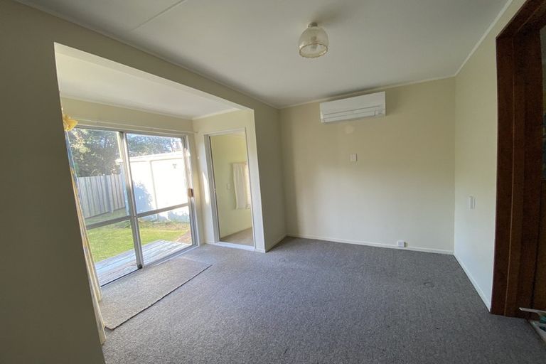 Photo of property in 17 Kapiti Lane, Otaki Beach, Otaki, 5512