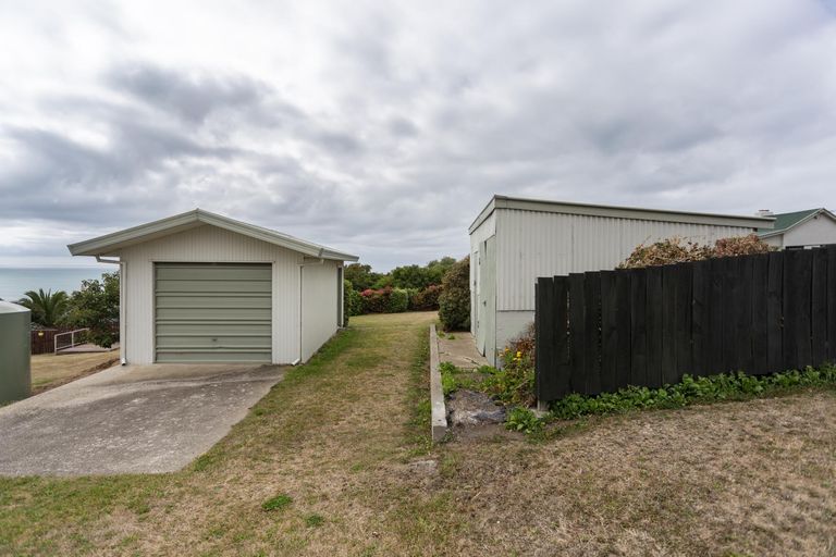 Photo of property in 17-19 Spiers Street, Kakanui, Oamaru, 9495