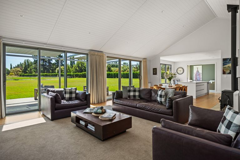 Photo of property in 156a Airport Road, Alexandra, 9391