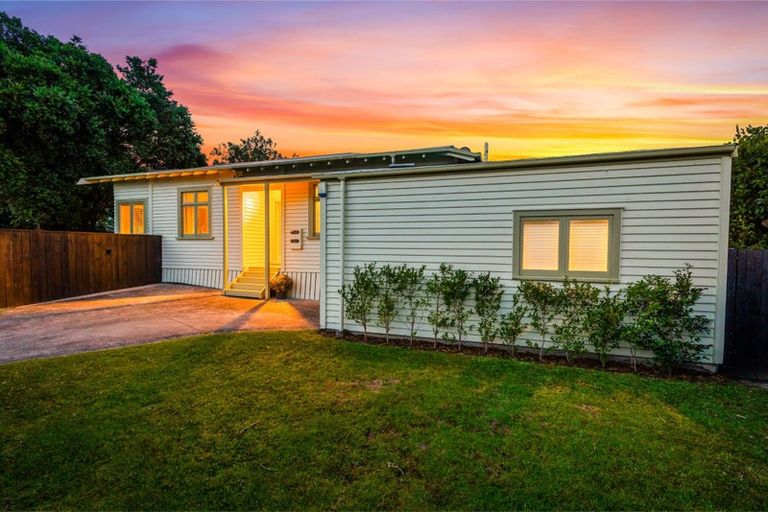 Photo of property in 2a Gardner Avenue, New Lynn, Auckland, 0600
