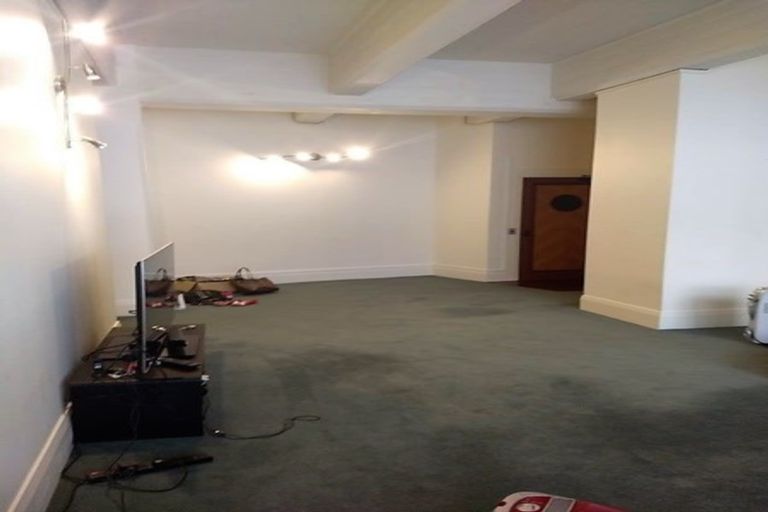 Photo of property in Dominion Apartments, 5/80 Victoria Street, Wellington Central, Wellington, 6011