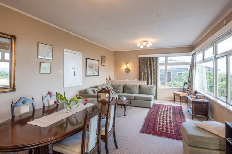 Photo of property in 65 Marine Parade, Paraparaumu Beach, Paraparaumu, 5032