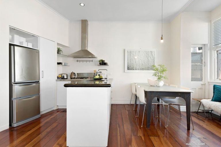 Photo of property in 9 Dawson Street, Berhampore, Wellington, 6023