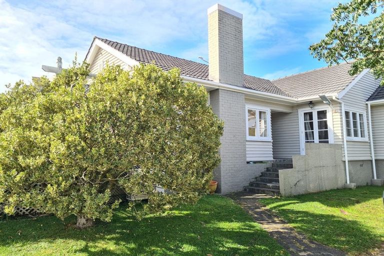 Photo of property in 75 Kesteven Avenue, Glendowie, Auckland, 1071