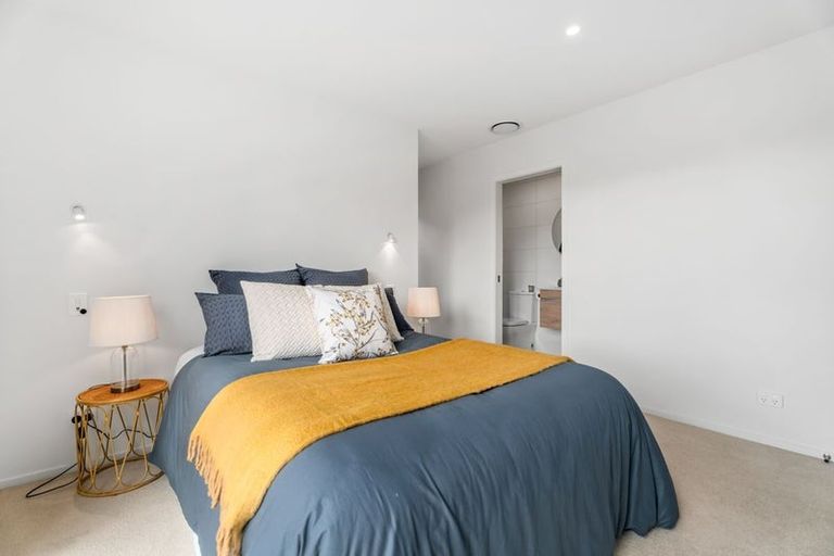 Photo of property in 53 Longview Drive, Lake Hawea, 9382