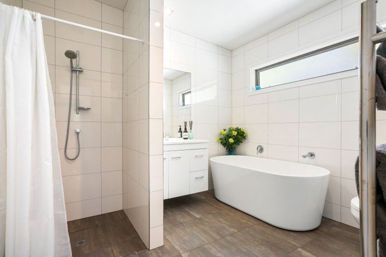 Photo of property in 596 Waterways Parade, Pauanui, Hikuai, 3579