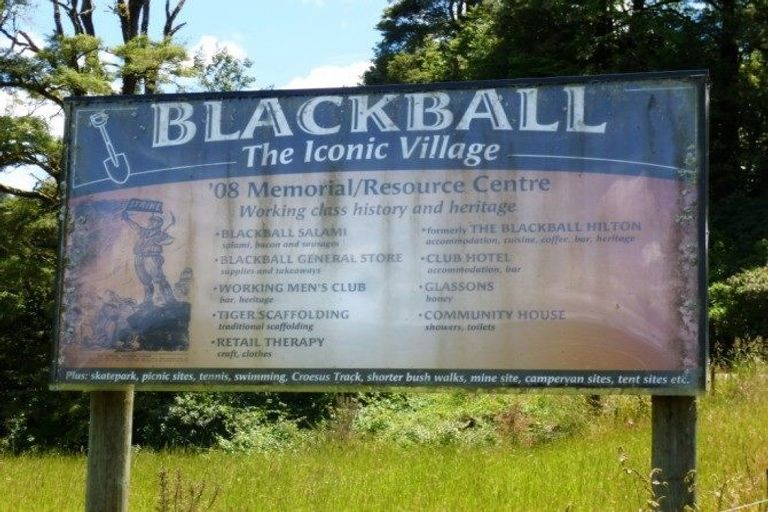 Photo of property in 21-23 Hilton Street, Blackball, 7804